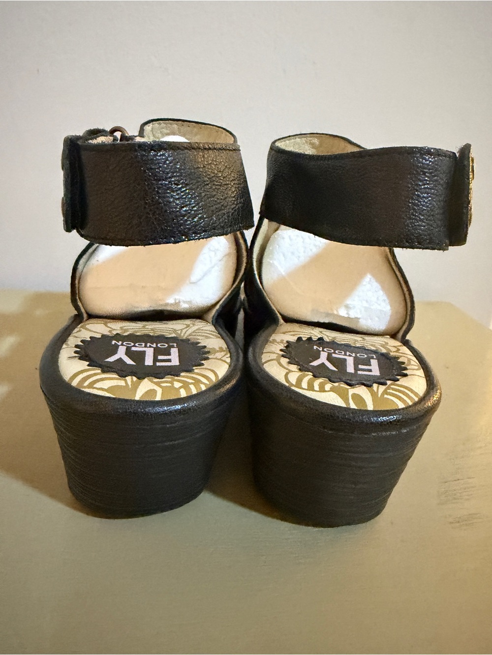 Fly London Black Leather Wedge Sandals EU 38 Chunky Platform Gladiator - Picture 4 of 6